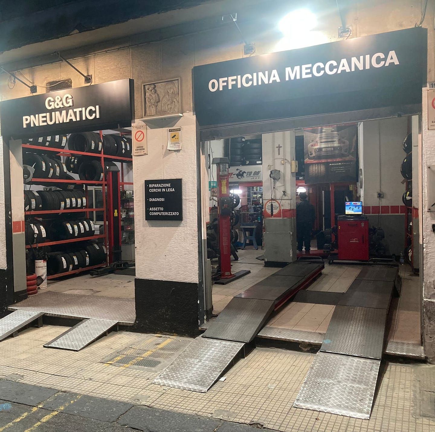 Ingresso dell'officina G&G Pneumatici in Via Fossata a Messina